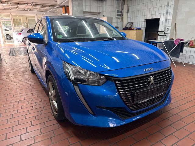 Peugeot 208 Allure 1.2 PureTech 101 PS*Pano*Navi*Kamera