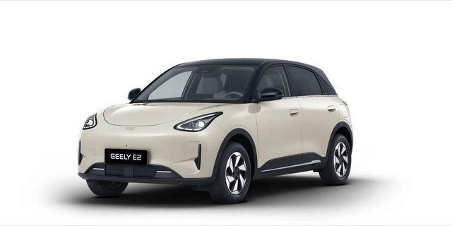 Geely E2 ULTRA 47kWh*540°Kamera*ACC*LED*Carplay*